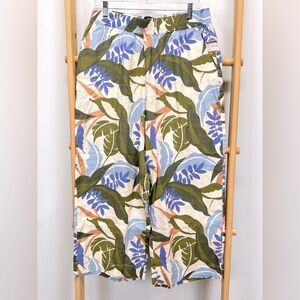 TAHARI 💯 Linen tropical print wide leg crop pants size L.